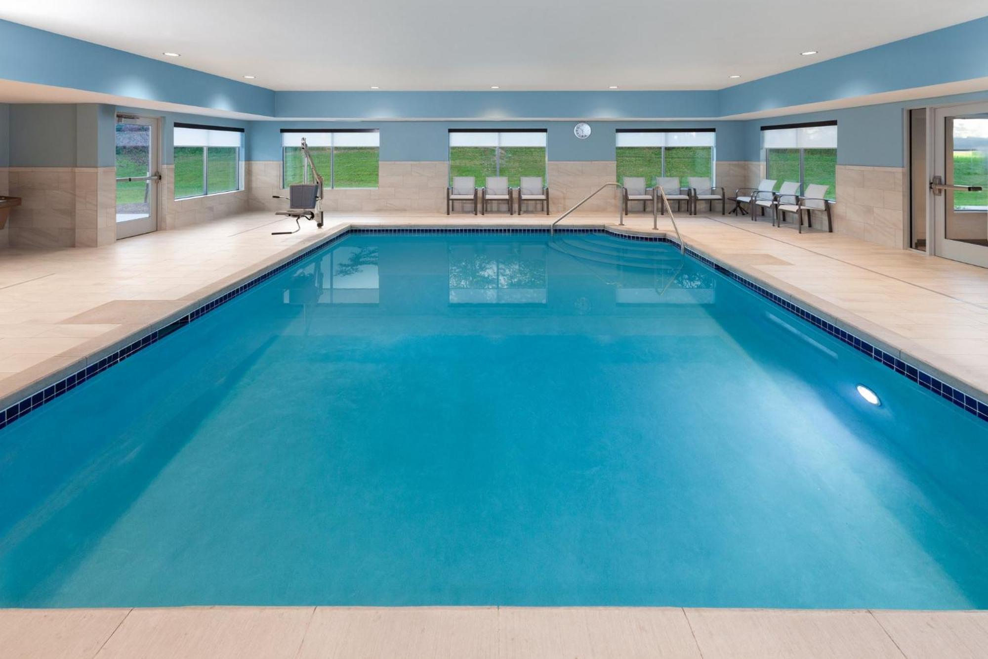 Holiday Inn Express & Suites Reedsburg - Dells Area By Ihg Exteriér fotografie